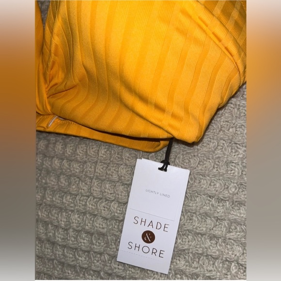 NWT, Shade & Shore Women’s Swim Top, Size 38D - Picture 4 of 7